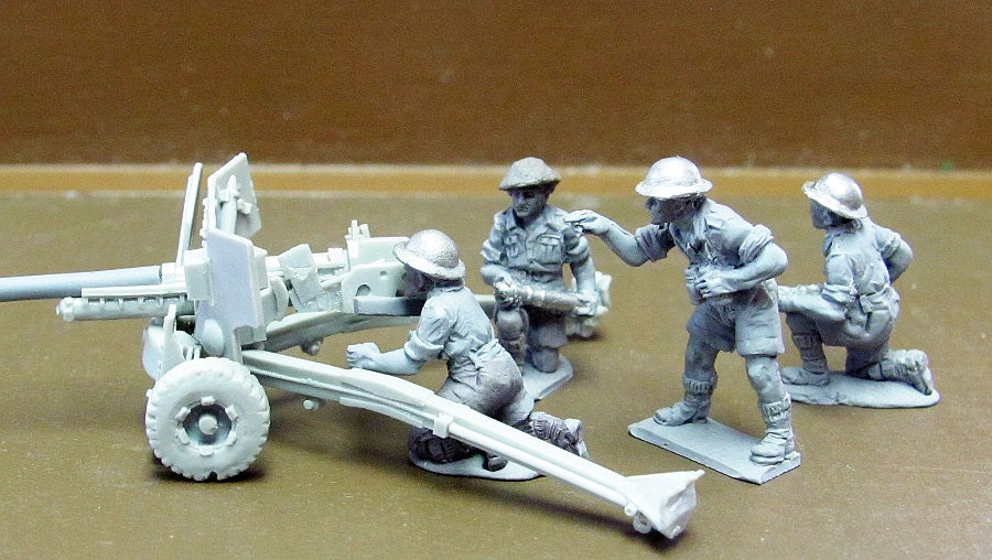 British 6lb A/T crew North Africa