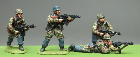 Fallschirmjager with StuGW44