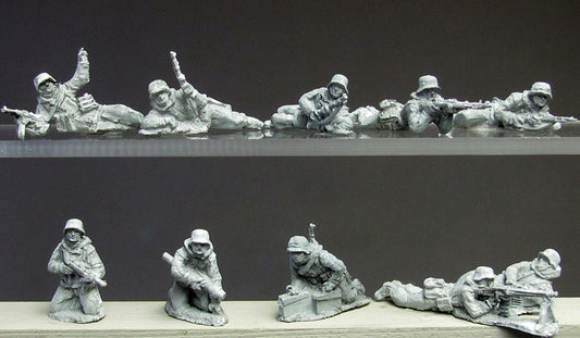 Wintertarnanzug (winter camo suit) prone