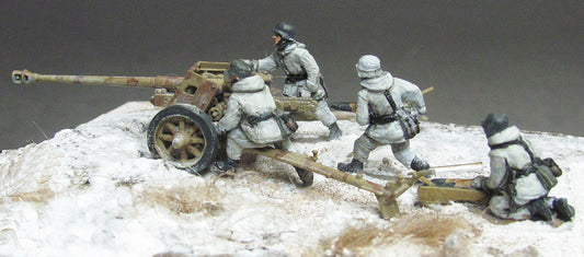 7.5cm PaK40 crew winter