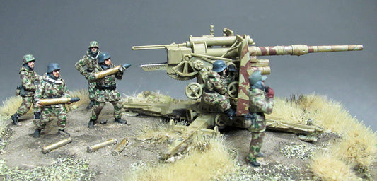 8.8cm Flak 36 crew winter
