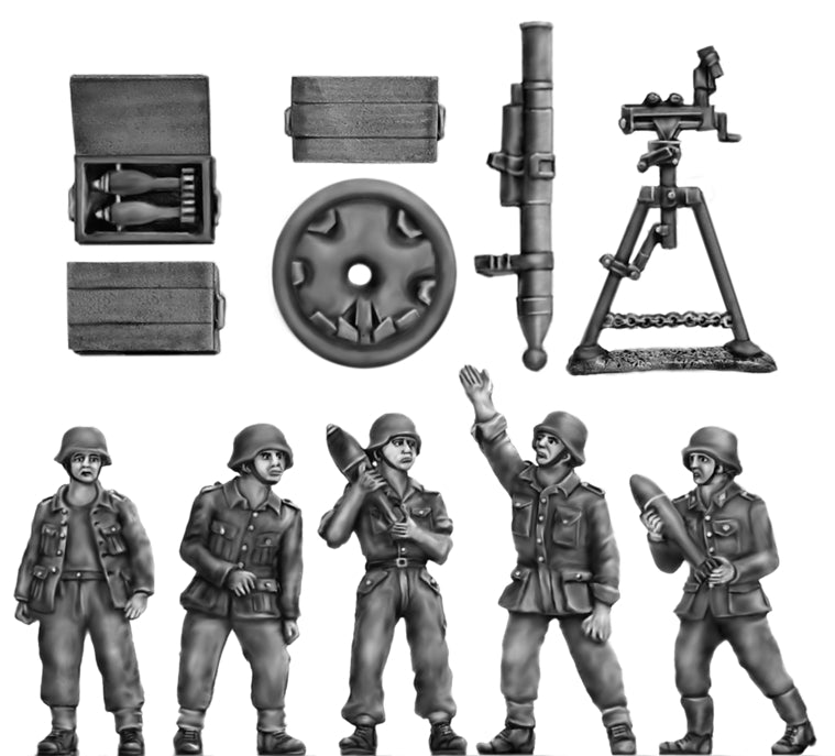 Summer 12cm Gw42 mortar and crew