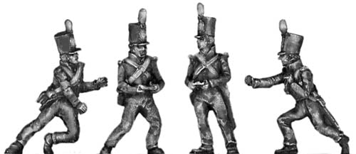 Foot Artillery crewman moving gun
