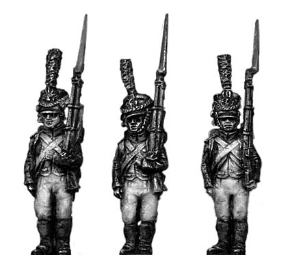 Young Guard 1809-12 uniform at attention