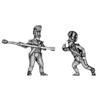 Bavarian Foot artilleryman, loading